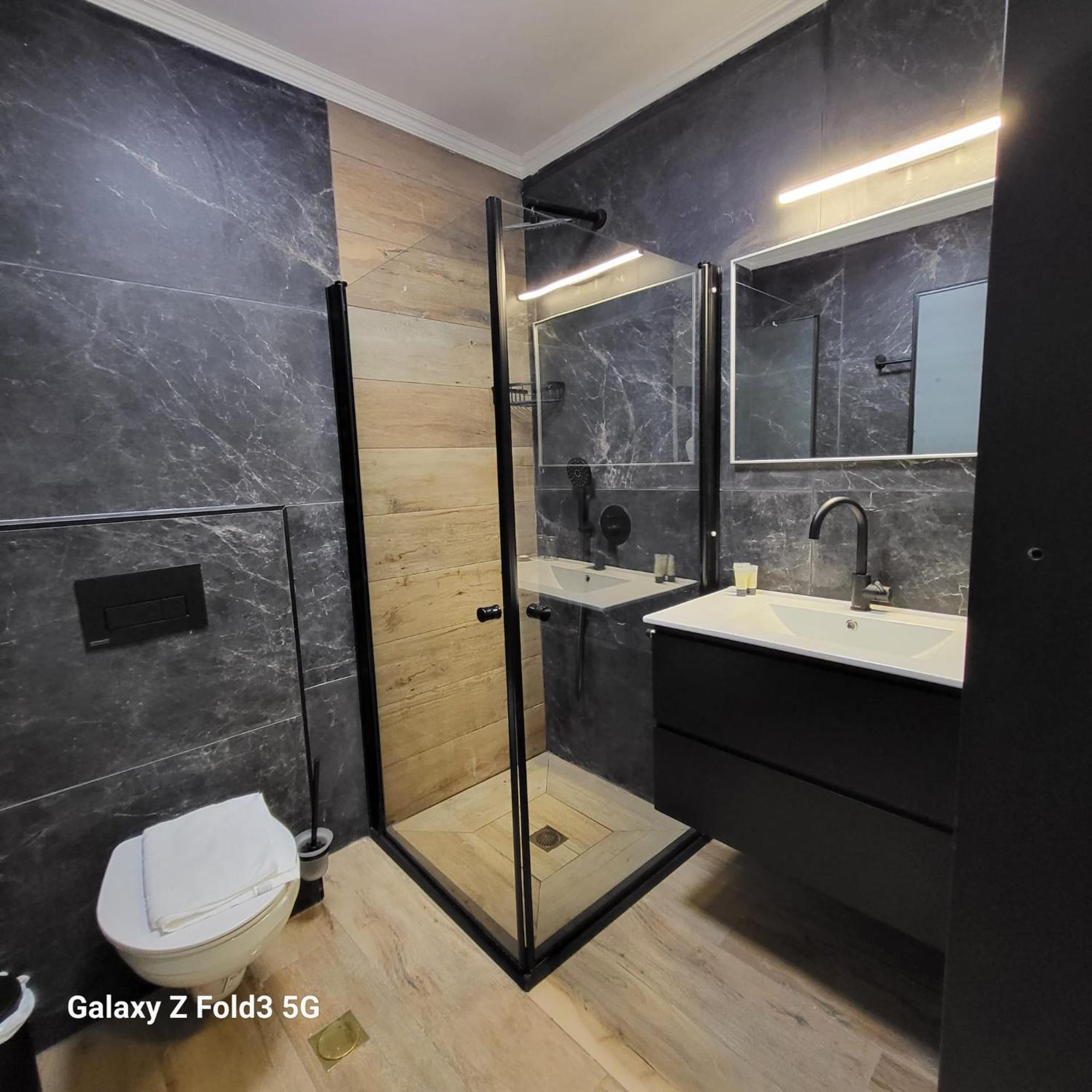 Selfie'S Boutique Hotel Тиверіада Номер фото